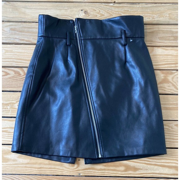 Blank NYC Dresses & Skirts - NEW Blank NYC Faux Leather Skirt Size 30 Women’s Black